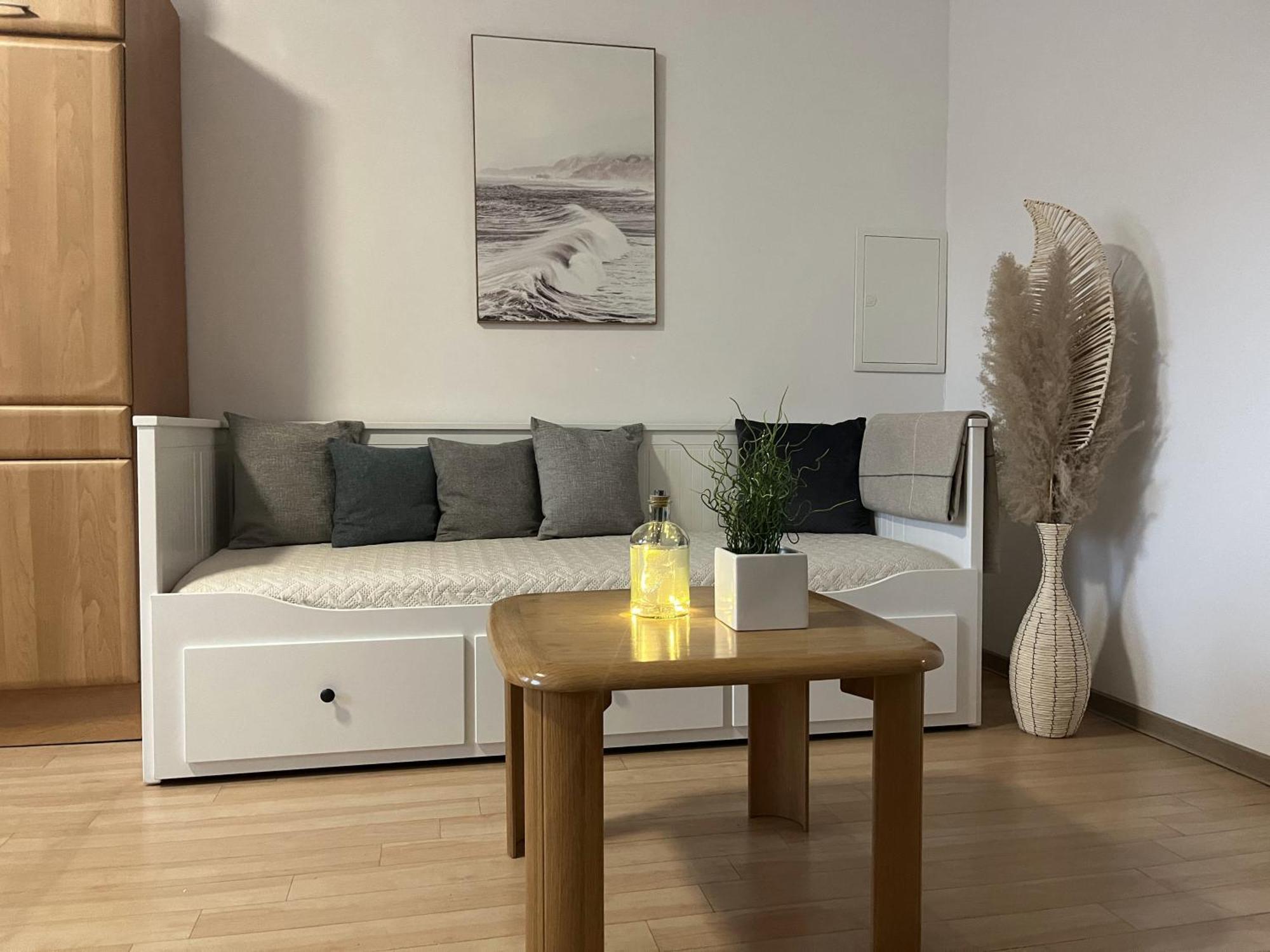 Neu Apartment In Schloss Naehe,Parkplatz, Netflix Sögel Екстериор снимка